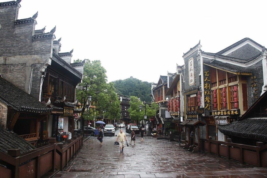 连花清瘟线上线下差价50元、布洛芬缺货,为何会造成这一现象?-专业的问答类网站