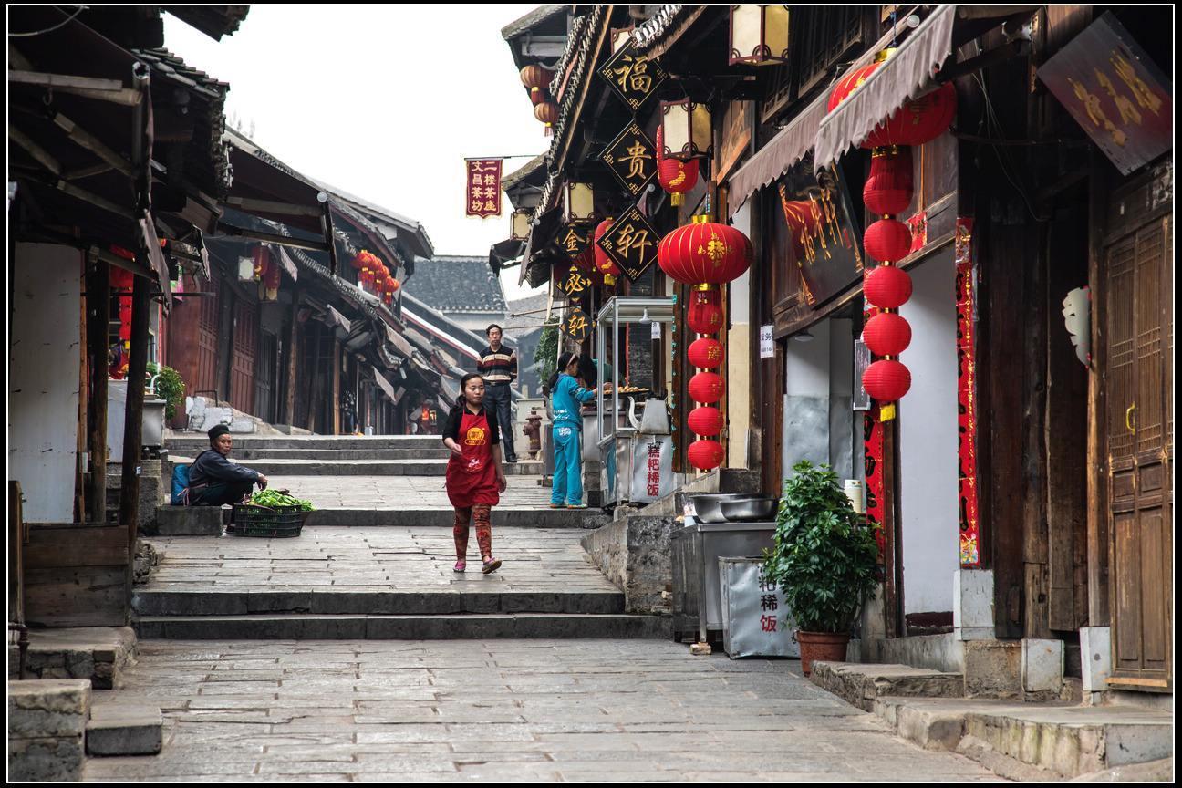 洛阳出现罕见冰蝴蝶，这一景观有多美？游戏画面